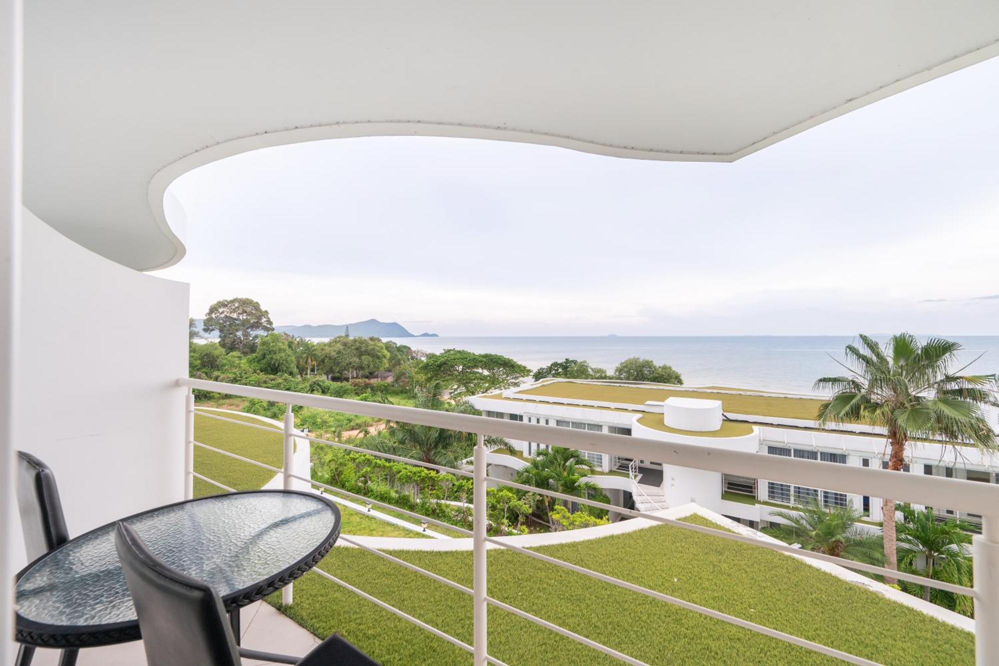 نا جومتين Pure Sunset Beach - Ocean View Room, Pattaya المظهر الخارجي الصورة
